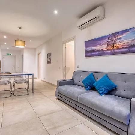 Διαμέρισμα Modern In Next To The Sea *