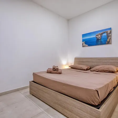 Modern In Next To The Sea *