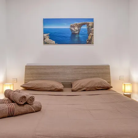 Διαμέρισμα Modern In Next To The Sea