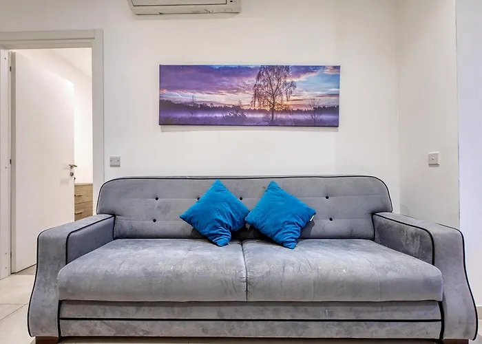 Modern In Next To The Sea * Σλιέμα