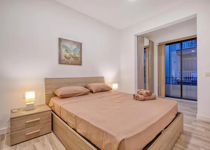 Modern In Next To The Sea Διαμέρισμα Σλιέμα